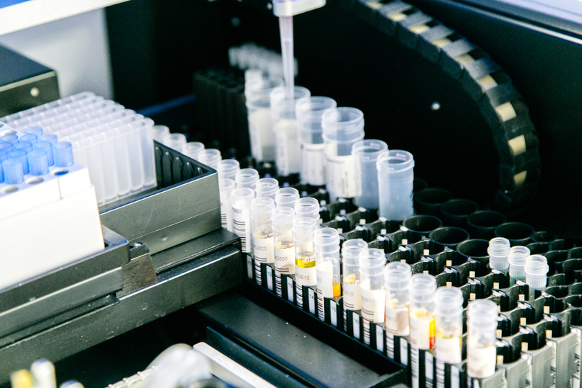 Medical samples with equipment in lab